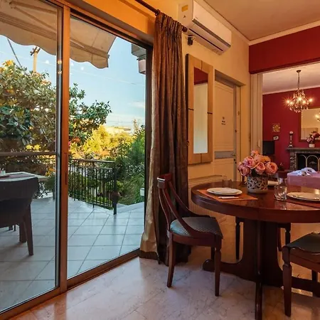 Stylish Seaside Home - Fully Equipped, Big Terrace Kalamata Exterior photo