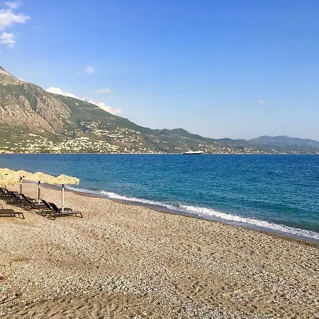 Stylish Seaside Home - Fully Equipped, Big Terrace Kalamata Exterior photo